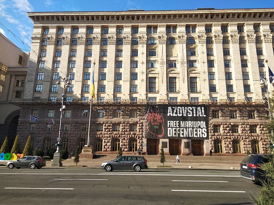 Russia's second-biggest online retailer targeted in Ukrainian strikes