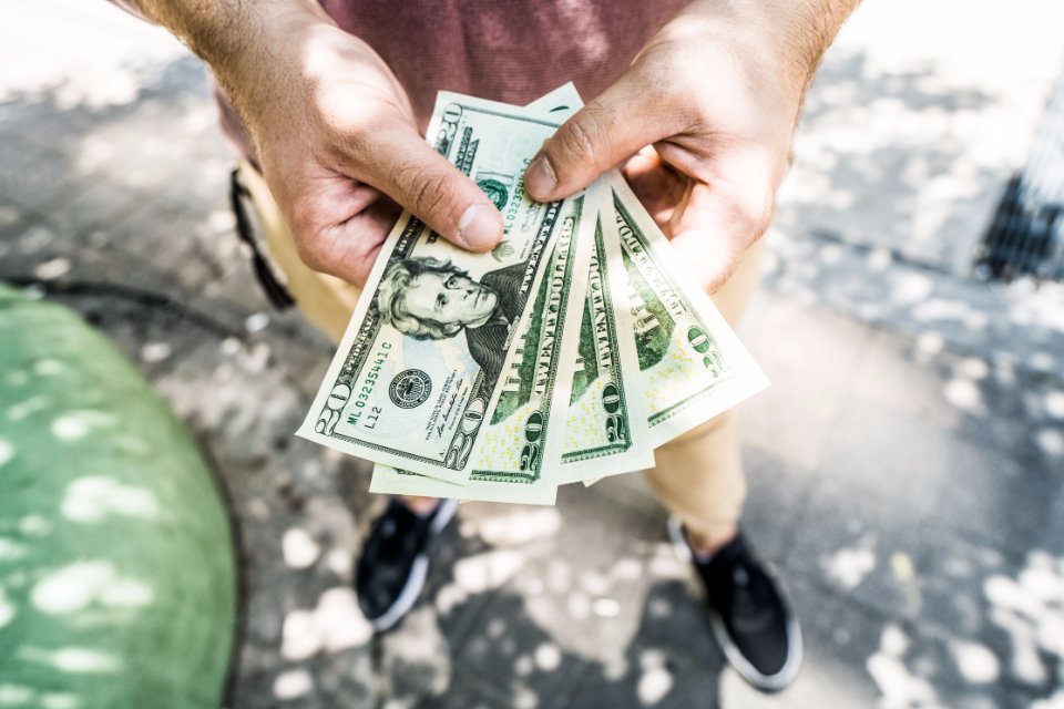 EM Investors Are Favoring Local Bonds as Dollar Debt Lags