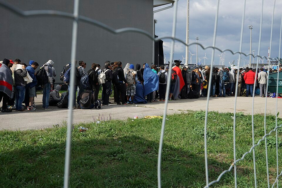 Spain expands Ceuta migrant shelters to ease crisis