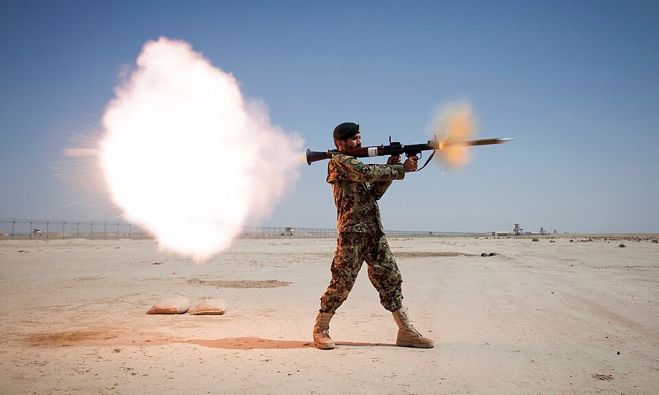 Trump threatens to bomb US ally Oman if it 'gets in the way' over Iran deal