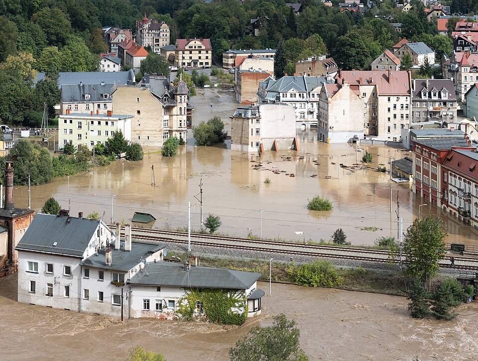 Hundreds missing in Nepal catastrophic flash floods