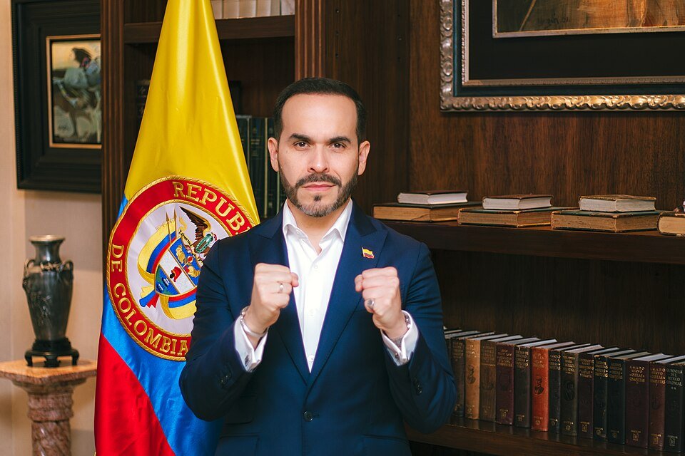 Colombia’s new president Abelardo de la Espriella announces immigration crackdown